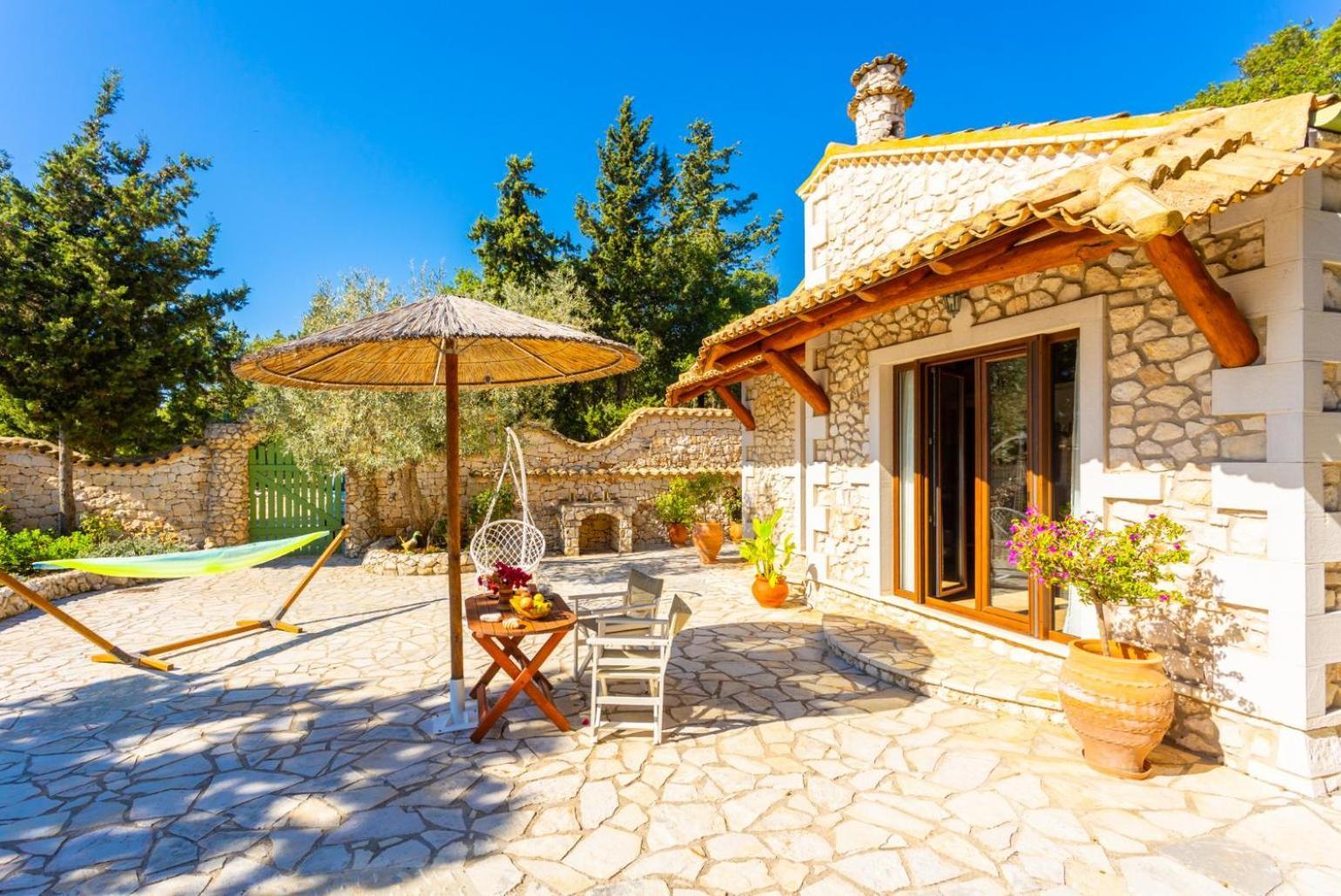 Villa Nionios Vlachopoulátika Exterior photo